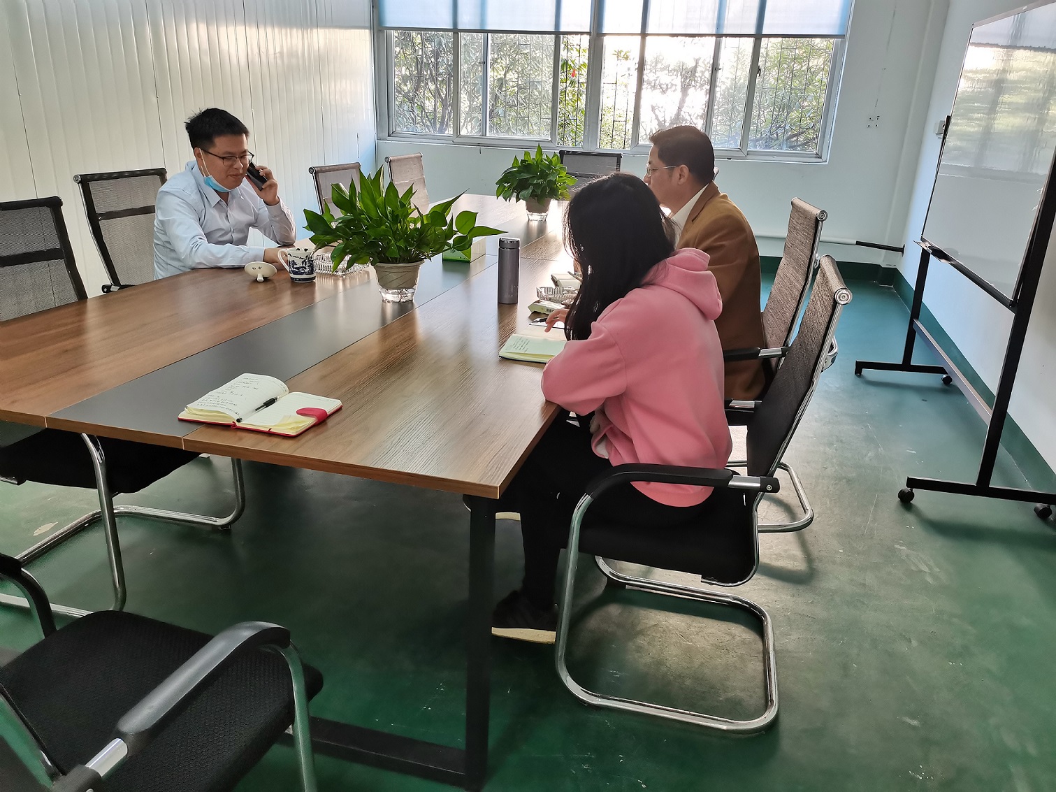 湖南金坤新材料有限公司,金屬鈧,金屬鈧粉,鋁鈧合金,金屬鈧靶,鋁鈧靶材,鋁基靶材,氧化鈧,各類(lèi)鈧鹽,氟化鈧,貴金屬粉末低氧超細(xì)鈦粉,鋯粉,鉿粉,鈮粉,鉭粉